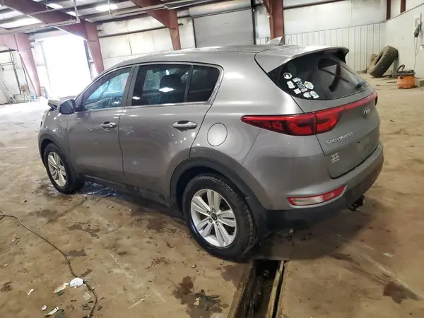 KNDPM3AC3J7380134 2018 KIA SPORTAGE - Image 2
