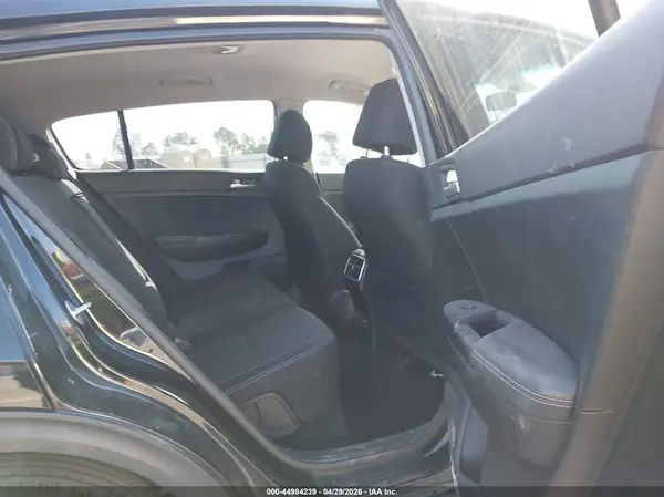 KNDPM3AC3J7402603 2018 KIA SPORTAGE - Image 8