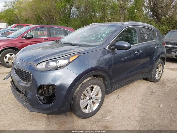 KNDPM3AC3J7408711 2018 KIA SPORTAGE - Image 2