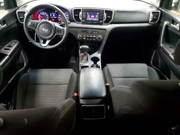 KNDPM3AC3J7422446 2018 KIA SPORTAGE - Image 8
