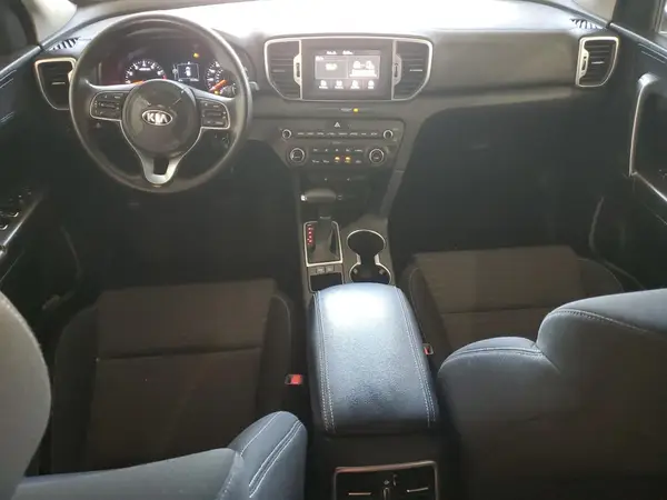 KNDPM3AC3J7423046 2018 KIA SPORTAGE - Image 8