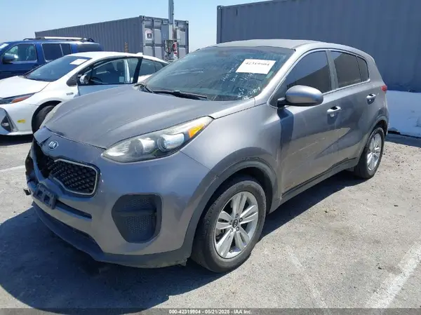 KNDPM3AC3J7423872 2018 KIA SPORTAGE - Image 2