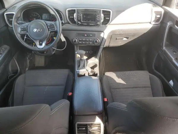 KNDPM3AC3J7423919 2018 KIA SPORTAGE - Image 8