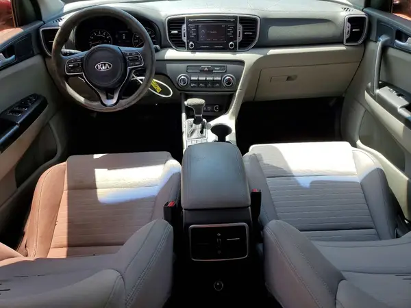 KNDPM3AC3J7447461 2018 KIA SPORTAGE - Image 8