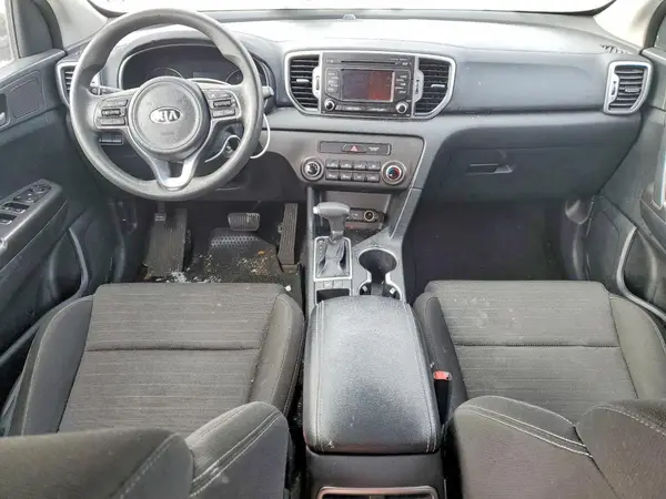 KNDPM3AC3J7447718 2018 KIA SPORTAGE - Image 8