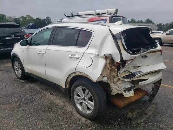 KNDPM3AC3J7447766 2018 KIA SPORTAGE - Image 2