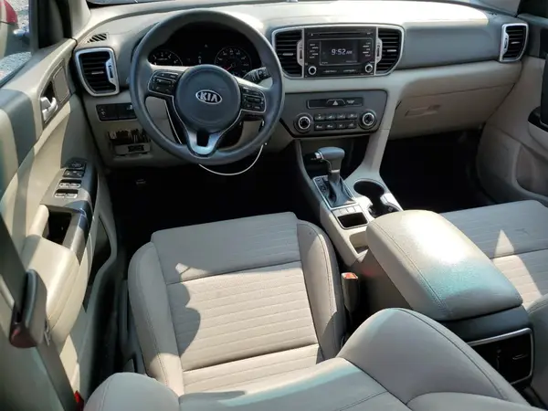 KNDPM3AC3J7448626 2018 KIA SPORTAGE - Image 8