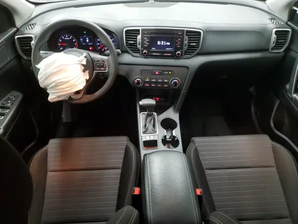 KNDPM3AC3J7463112 2018 KIA SPORTAGE - Image 8