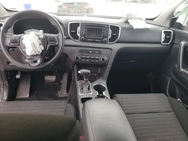 KNDPM3AC3J7472697 2018 KIA SPORTAGE - Image 8