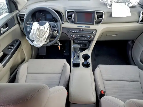KNDPM3AC3J7473008 2018 KIA SPORTAGE - Image 8