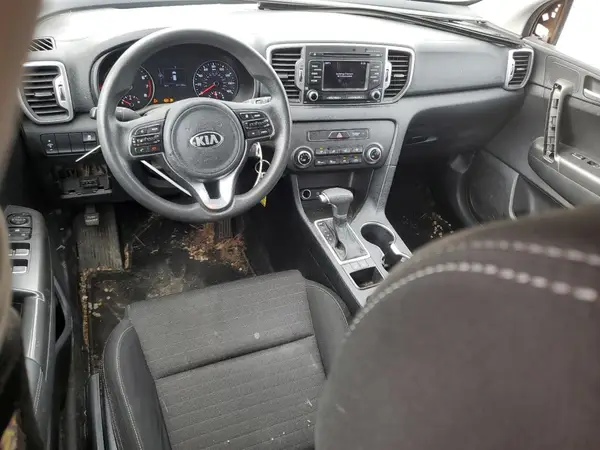 KNDPM3AC3J7474000 2018 KIA SPORTAGE - Image 8
