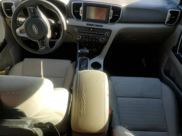KNDPM3AC3J7476166 2018 KIA SPORTAGE - Image 8