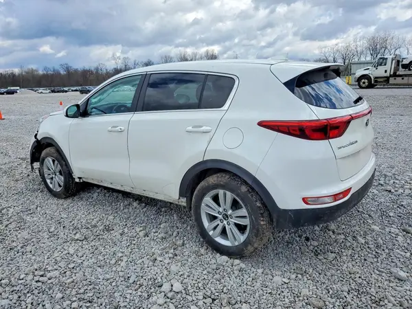 KNDPM3AC3J7476524 2018 KIA SPORTAGE - Image 2