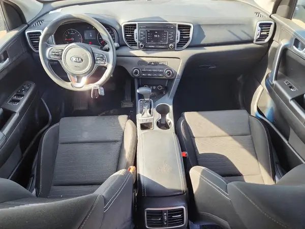 KNDPM3AC3J7480685 2018 KIA SPORTAGE - Image 8