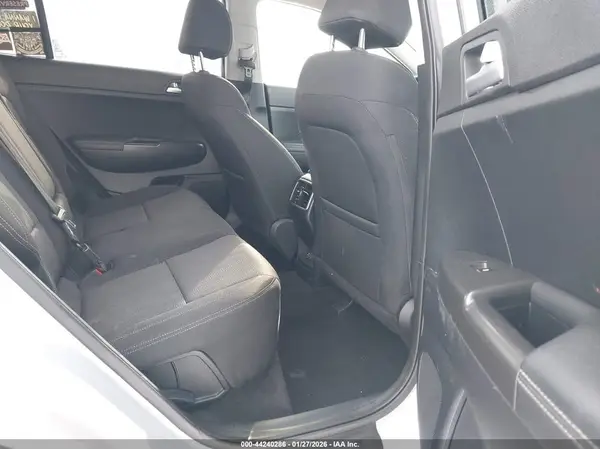 KNDPM3AC3K7499934 2019 KIA SPORTAGE - Image 8