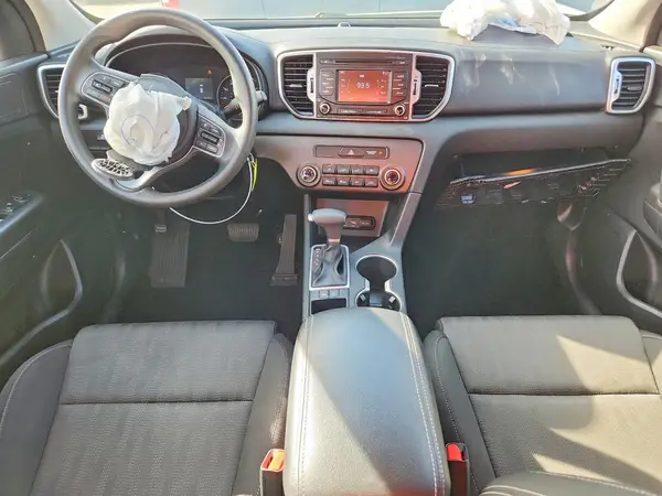 KNDPM3AC3K7505389 2019 KIA SPORTAGE - Image 8