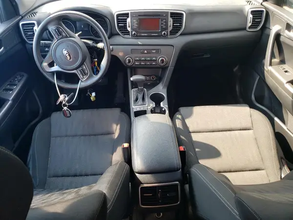 KNDPM3AC3K7524007 2019 KIA SPORTAGE - Image 8