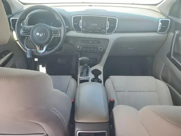 KNDPM3AC3K7549019 2019 KIA SPORTAGE - Image 8