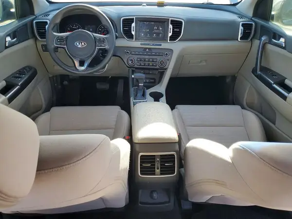 KNDPM3AC3K7568122 2019 KIA SPORTAGE - Image 8