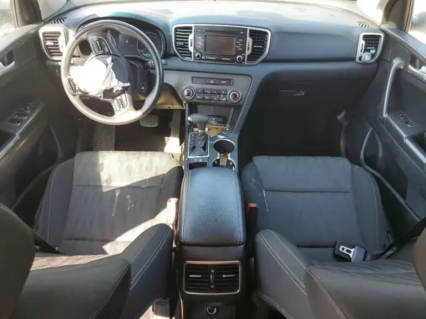 KNDPM3AC3K7570890 2019 KIA SPORTAGE - Image 8