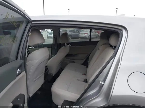 KNDPM3AC3K7573126 2019 KIA SPORTAGE - Image 8