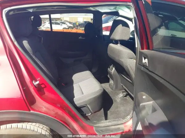 KNDPM3AC3K7583302 2019 KIA SPORTAGE - Image 8
