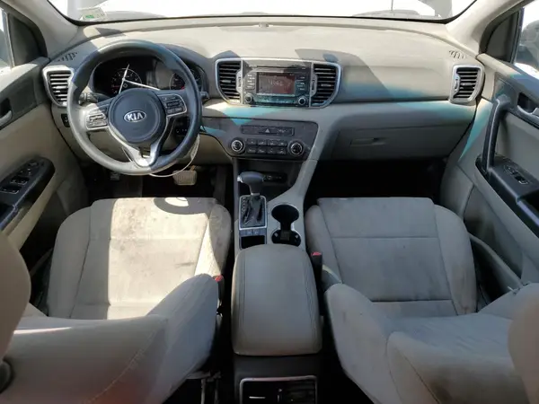 KNDPM3AC3K7597118 2019 KIA SPORTAGE - Image 8