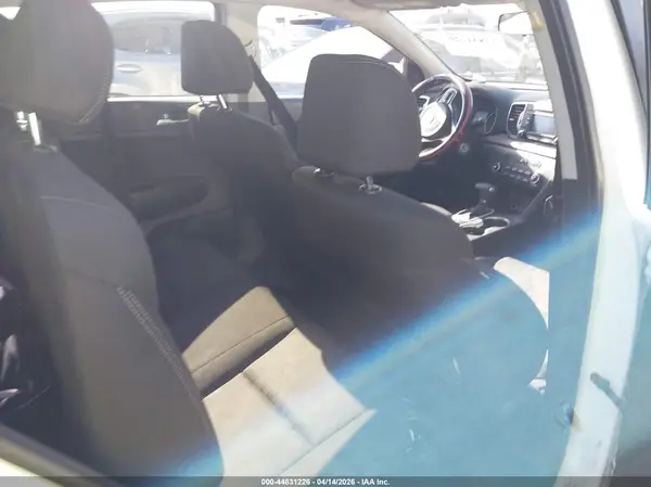 KNDPM3AC3K7619635 2019 KIA SPORTAGE - Image 8