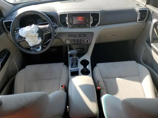 KNDPM3AC3K7624009 2019 KIA SPORTAGE - Image 8