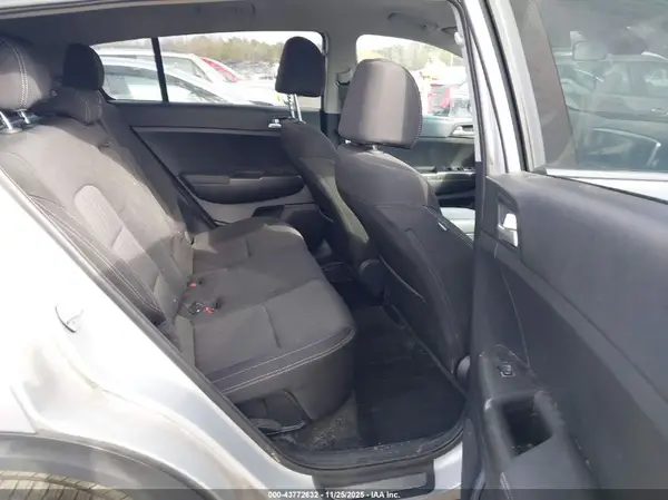 KNDPM3AC3L7747083 2020 KIA SPORTAGE - Image 8