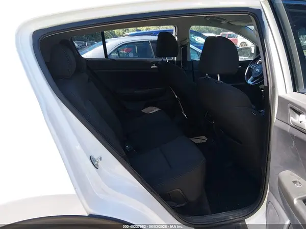 KNDPM3AC3M7890410 2021 KIA SPORTAGE - Image 8