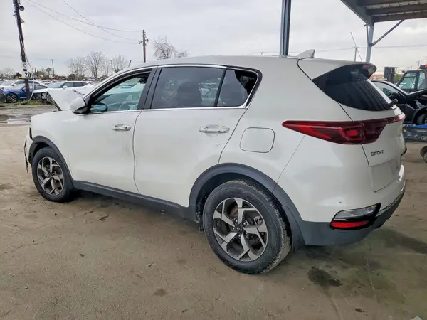 KNDPM3AC3M7944739 2021 KIA SPORTAGE - Image 2