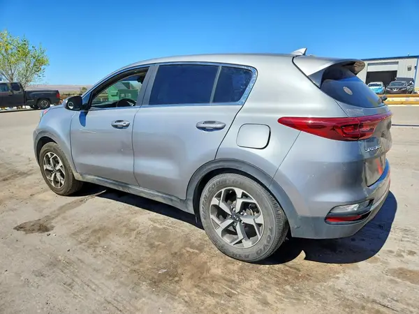 KNDPM3AC3N7027902 2022 KIA SPORTAGE - Image 2