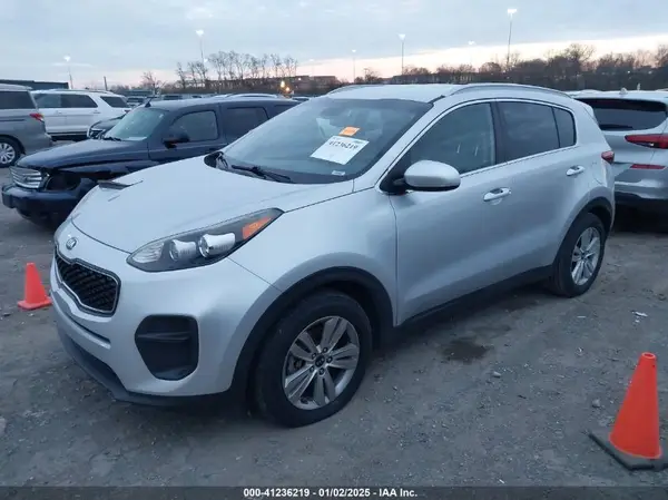 KNDPM3AC4H7036628 2017 KIA SPORTAGE - Image 2