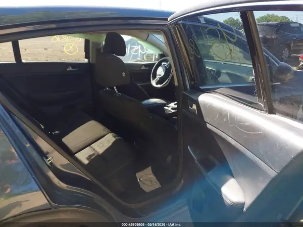KNDPM3AC4H7039870 2017 KIA SPORTAGE - Image 8
