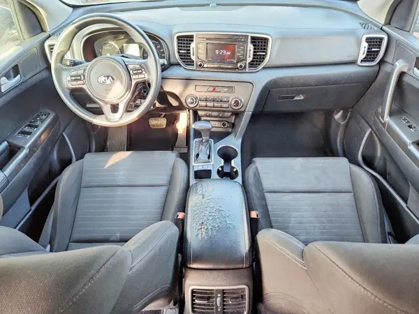 KNDPM3AC4H7043420 2017 KIA SPORTAGE - Image 8
