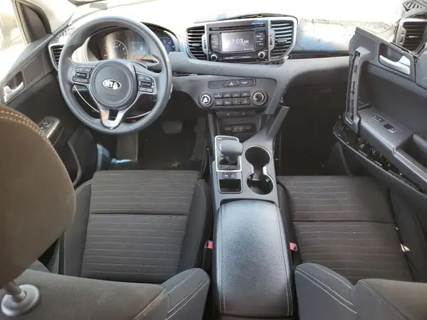 KNDPM3AC4H7055065 2017 KIA SPORTAGE - Image 8