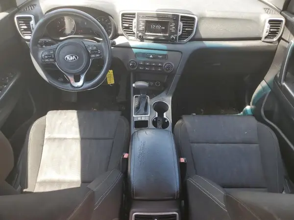 KNDPM3AC4H7063649 2017 KIA SPORTAGE - Image 8