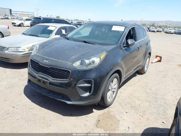 KNDPM3AC4H7067460 2017 KIA SPORTAGE - Image 2