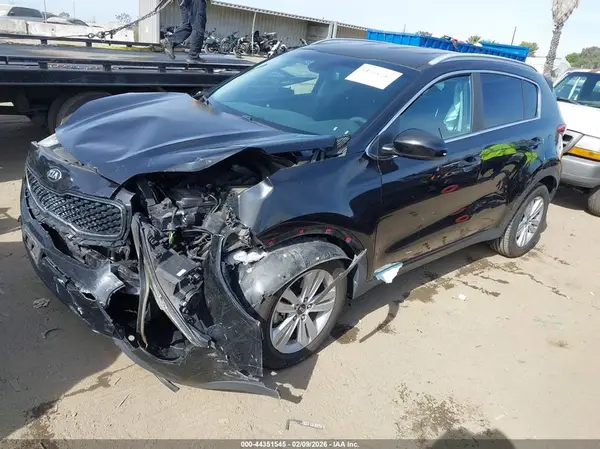 KNDPM3AC4H7083304 2017 KIA SPORTAGE - Image 2