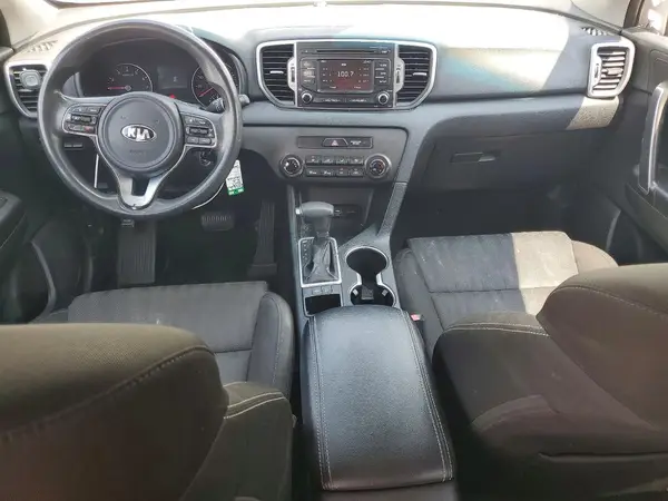 KNDPM3AC4H7096649 2017 KIA SPORTAGE - Image 8