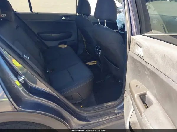 KNDPM3AC4H7102255 2017 KIA SPORTAGE - Image 8