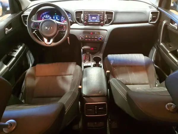 KNDPM3AC4H7123767 2017 KIA SPORTAGE - Image 8