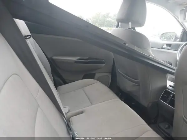 KNDPM3AC4H7130217 2017 KIA SPORTAGE - Image 8