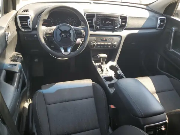 KNDPM3AC4H7131643 2017 KIA SPORTAGE - Image 8