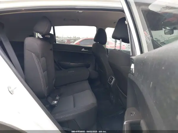 KNDPM3AC4H7140262 2017 KIA SPORTAGE - Image 8