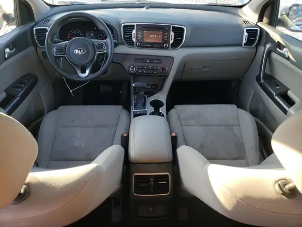 KNDPM3AC4H7155117 2017 KIA SPORTAGE - Image 8