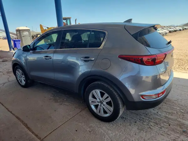 KNDPM3AC4H7170989 2017 KIA SPORTAGE - Image 2