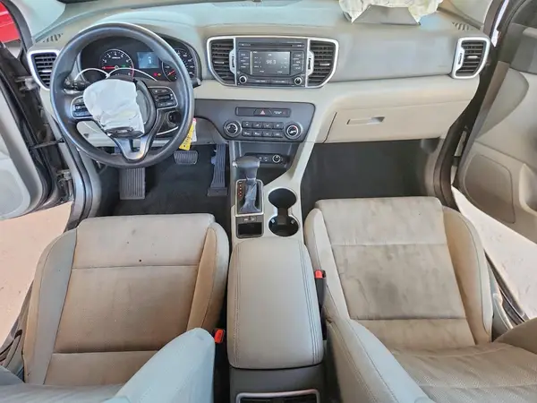 KNDPM3AC4H7170989 2017 KIA SPORTAGE - Image 8
