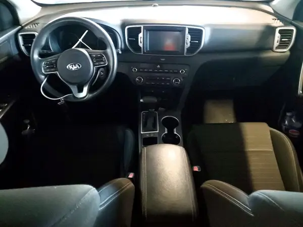 KNDPM3AC4H7176193 2017 KIA SPORTAGE - Image 8